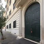 Domus Aurea & Colosseo Sweet Flat