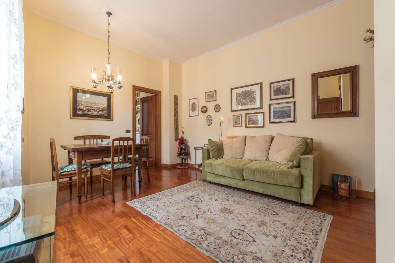 Domus Aurea & Colosseo Sweet Flat Apartment
